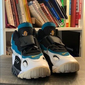 Nike Air Max Speed Turf